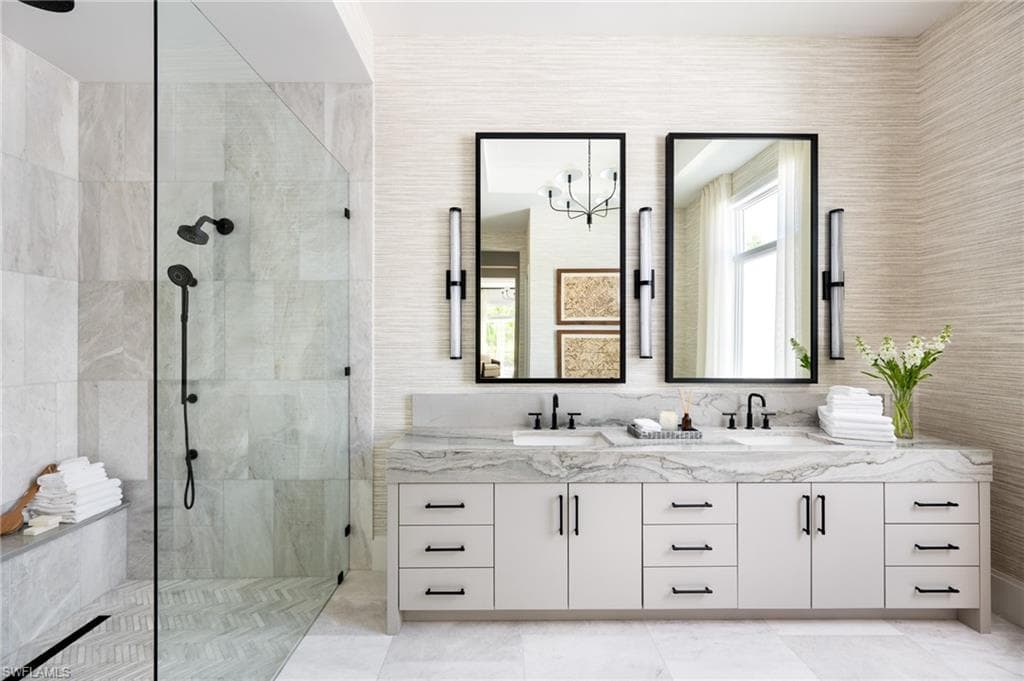 6638 Palisades Ave, Naples, FL 34109-11