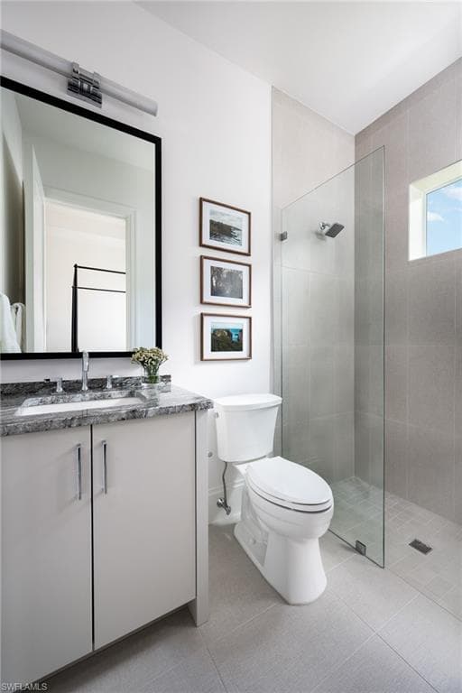 6638 Palisades Ave, Naples, FL 34109-18