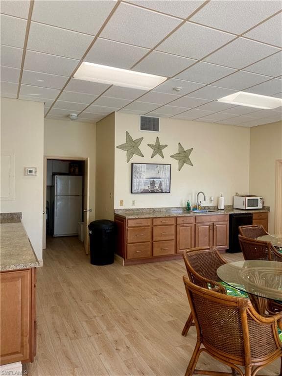 991 Barfield Dr 101, Marco Island, FL 34145-32