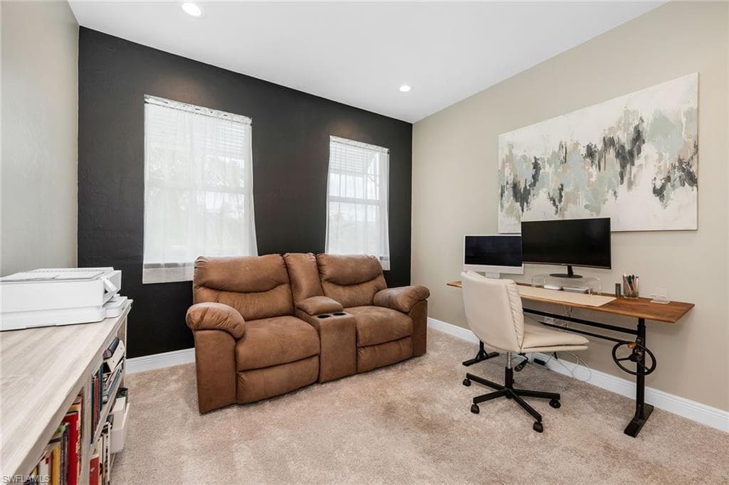 2543 Seychelles Dr 606, Naples, FL 34112-17