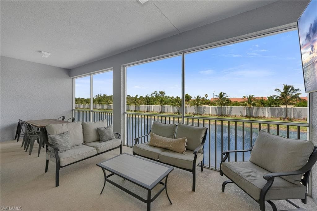 2543 Seychelles Dr 606, Naples, FL 34112-30