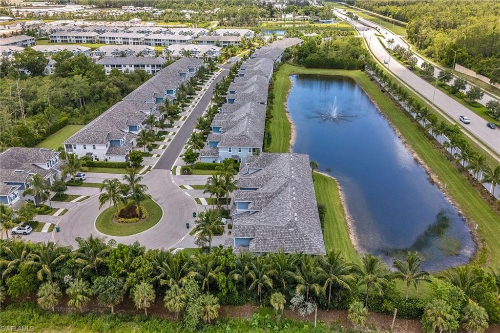 2543 Seychelles Dr 606, Naples, FL 34112-39