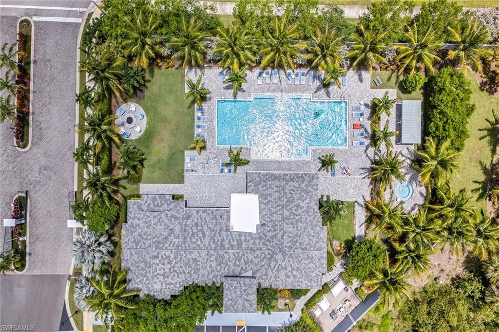 2543 Seychelles Dr 606, Naples, FL 34112-48