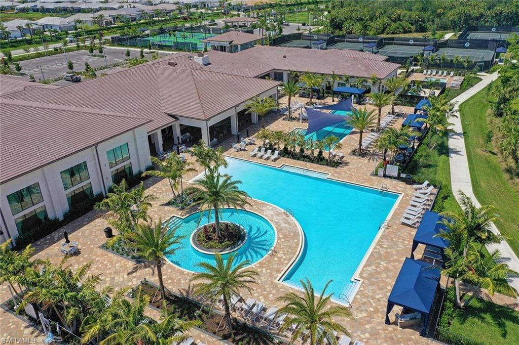 12049 Azalea Way, Naples, FL 34120-36