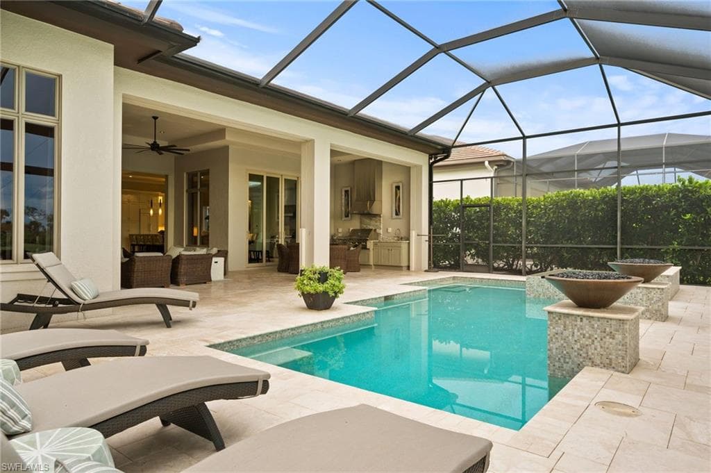 19908 Montserrat Ln, Estero, FL 33928-33