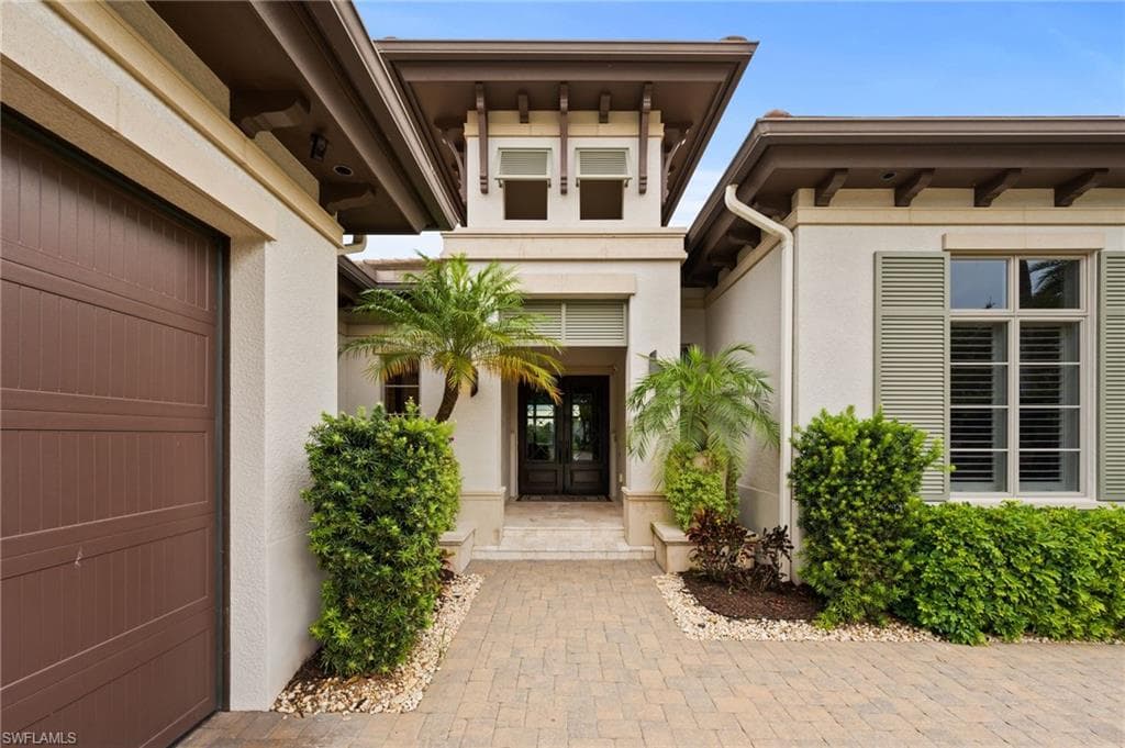 19908 Montserrat Ln, Estero, FL 33928-4