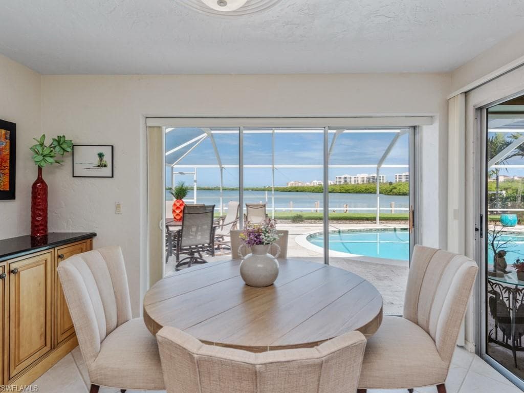 1112 Edington Pl, Marco Island, FL 34145-16