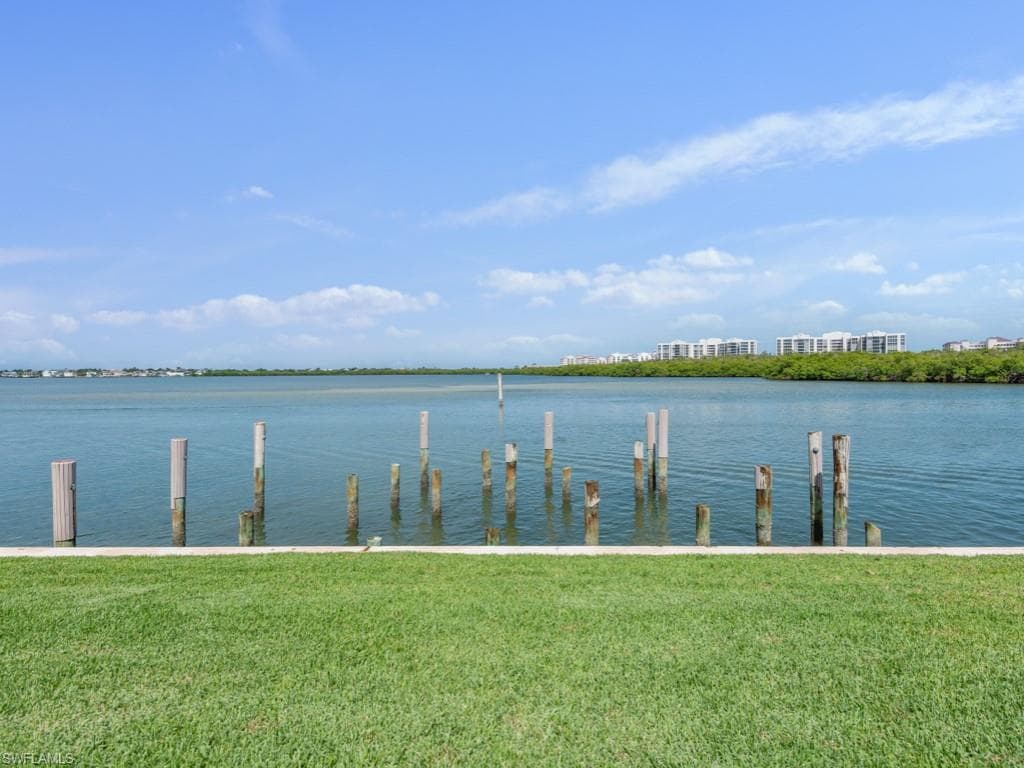 1112 Edington Pl, Marco Island, FL 34145-49