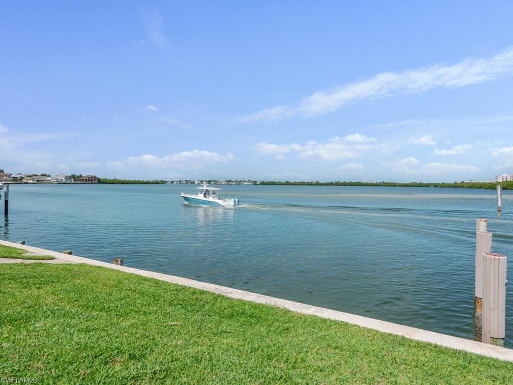 1112 Edington Pl, Marco Island, FL 34145-7