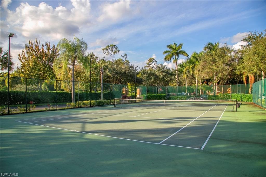 1105 Reserve Ct 305, Naples, FL 34105-18