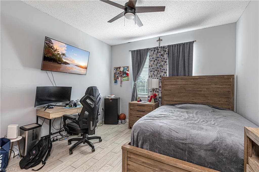 1105 Reserve Ct 305, Naples, FL 34105-39