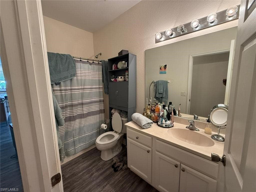 1909 Milstead Ave, Lehigh Acres, FL 33972-21