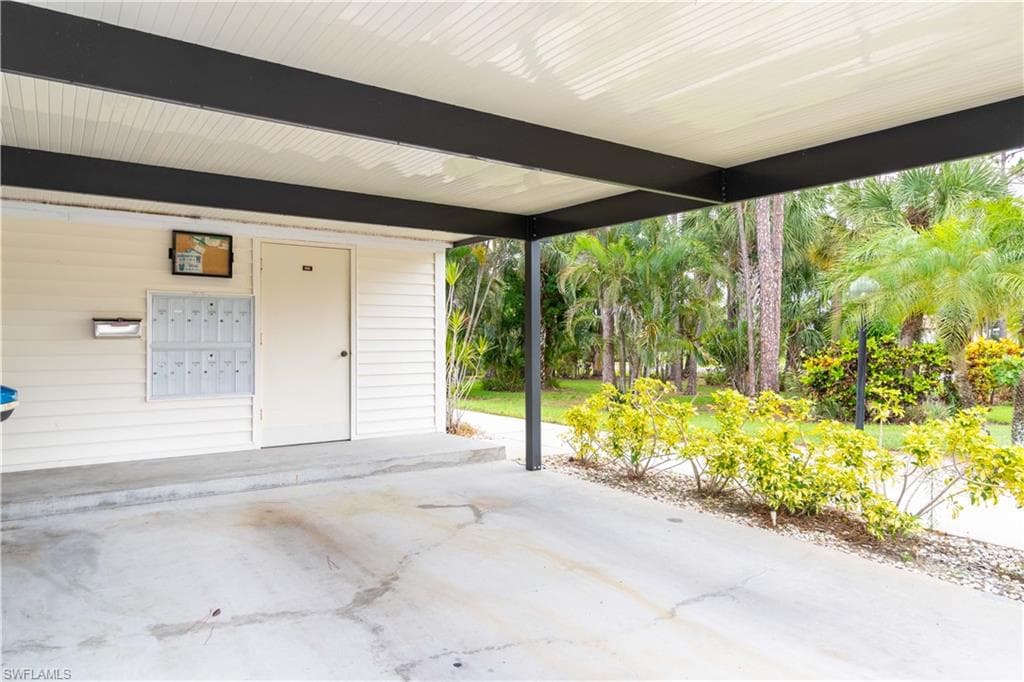 1014 Pine Isle Ln 1014, Naples, FL 34112-17