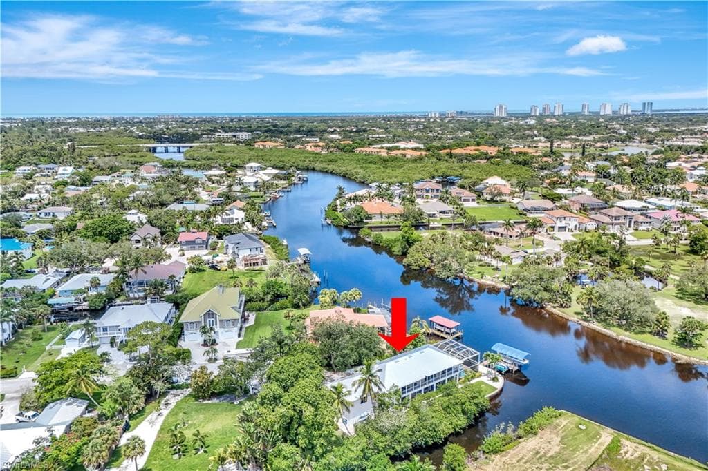 27214 Jolly Roger Ln, Bonita Springs, FL 34135-5