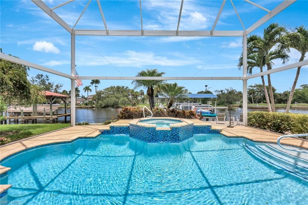27214 Jolly Roger Ln, Bonita Springs, FL 34135-6