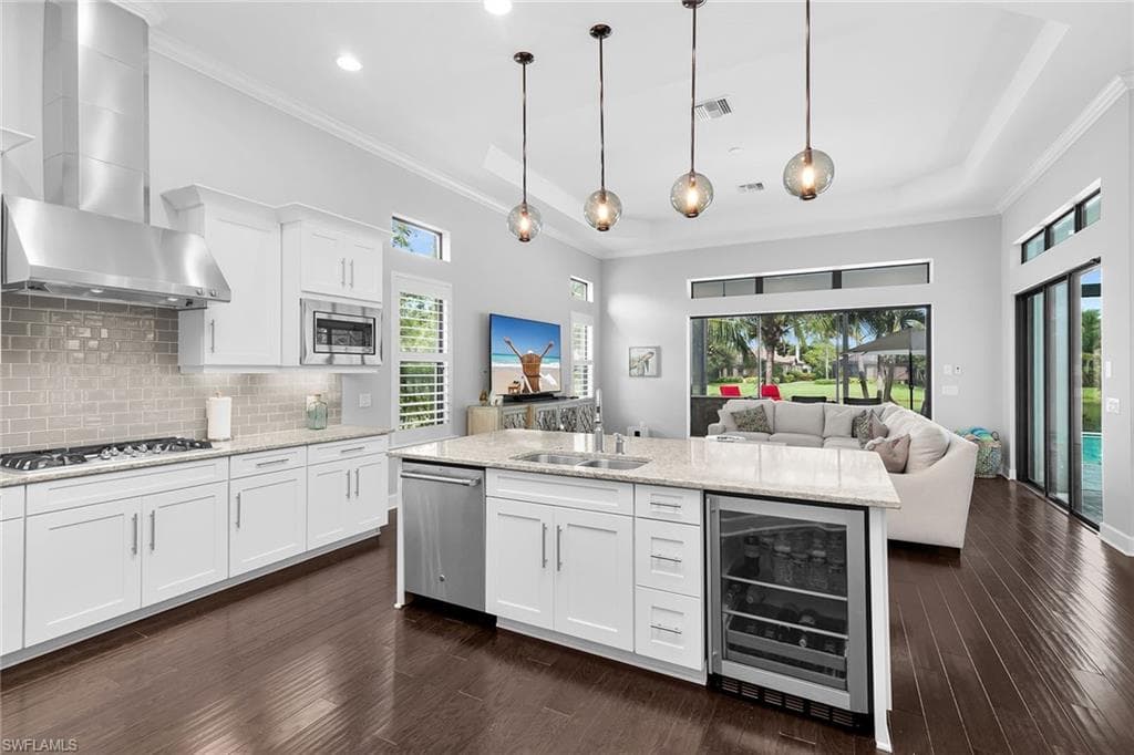 3193 Olympia Ln, Naples, FL 34114-12