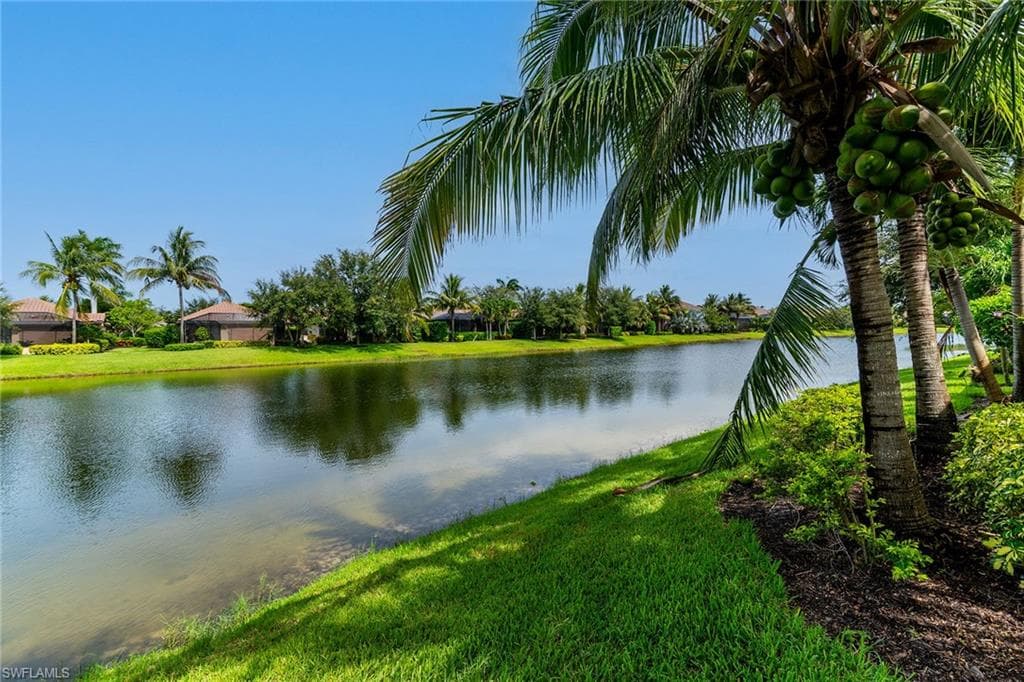 3193 Olympia Ln, Naples, FL 34114-38