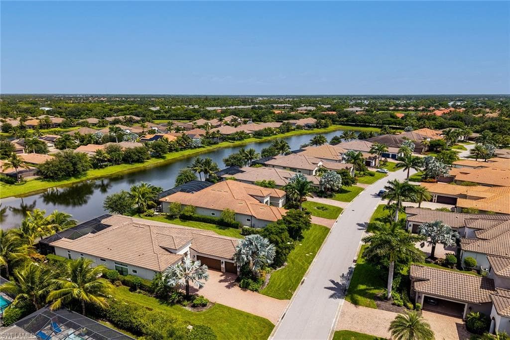 3193 Olympia Ln, Naples, FL 34114-39