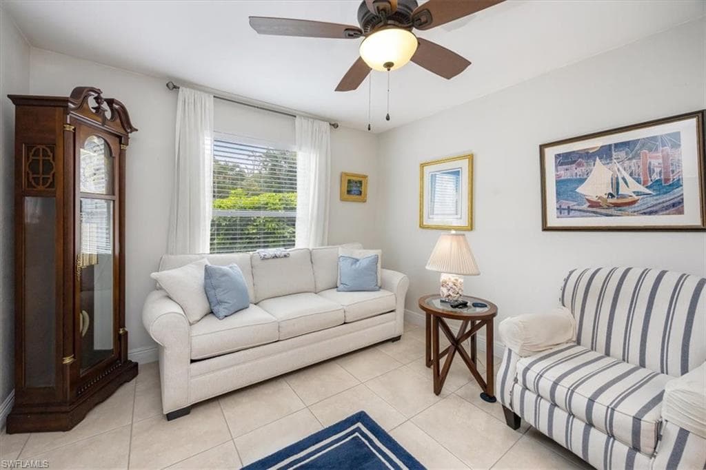 1330 Derbyshire Ct E104, Naples, FL 34116-17