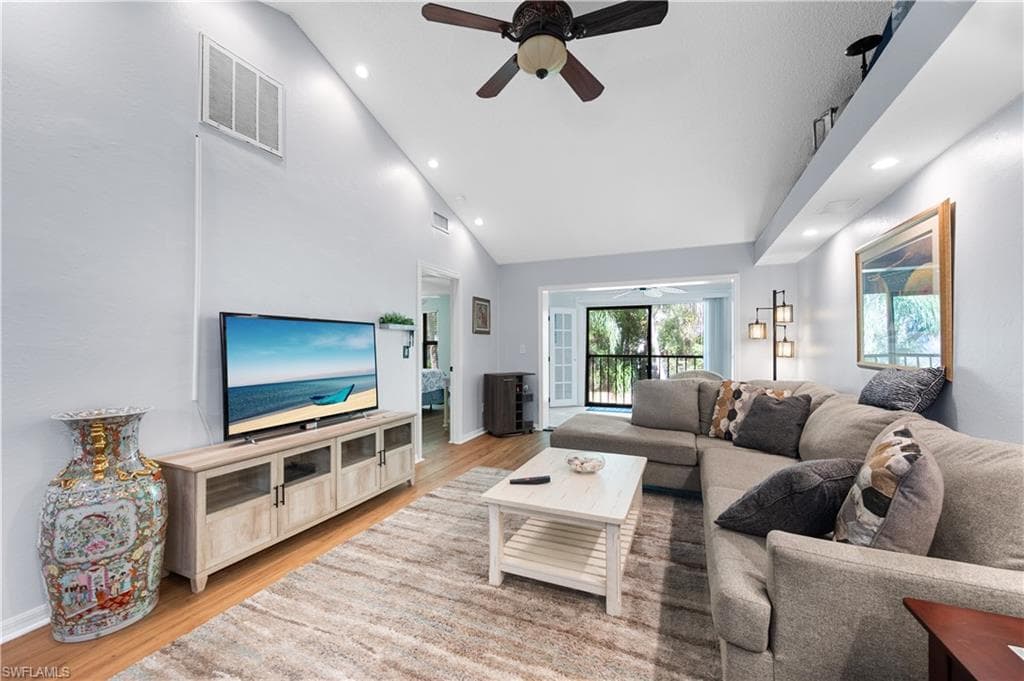 9820 Citadel Ln 202, Bonita Springs, FL 34135-17
