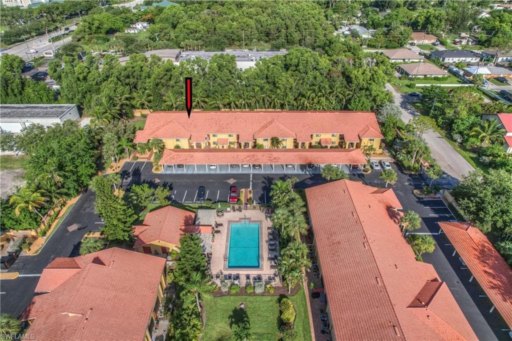 9820 Citadel Ln 202, Bonita Springs, FL 34135-38