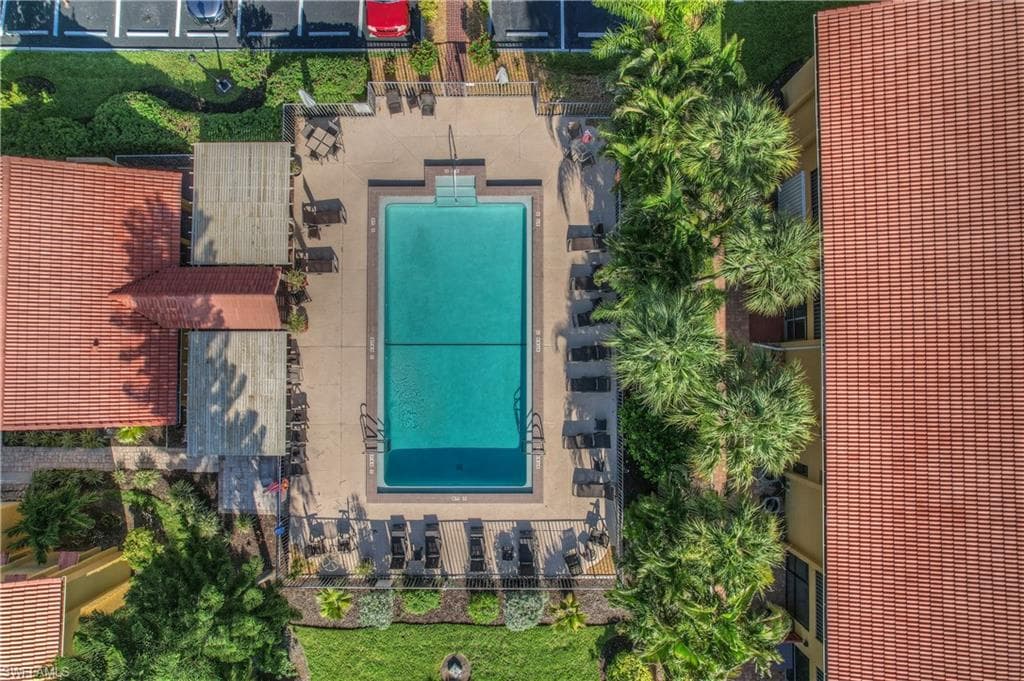 9820 Citadel Ln 202, Bonita Springs, FL 34135-39