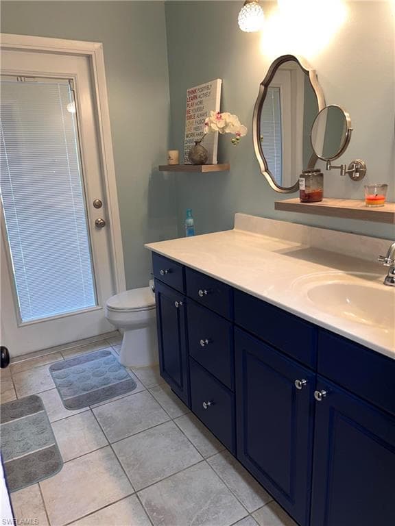 6765 Overlook Dr, Fort Myers, FL 33919-21