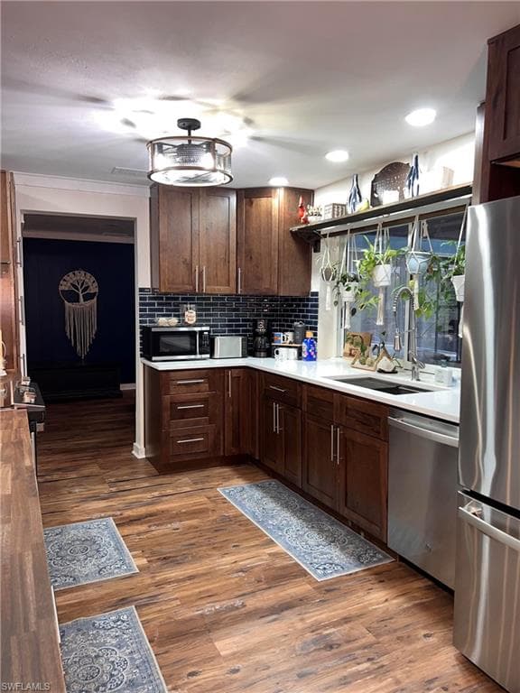 6765 Overlook Dr, Fort Myers, FL 33919-8