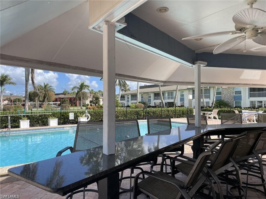 325 Charlemagne Blvd C107, Naples, FL 34112-1