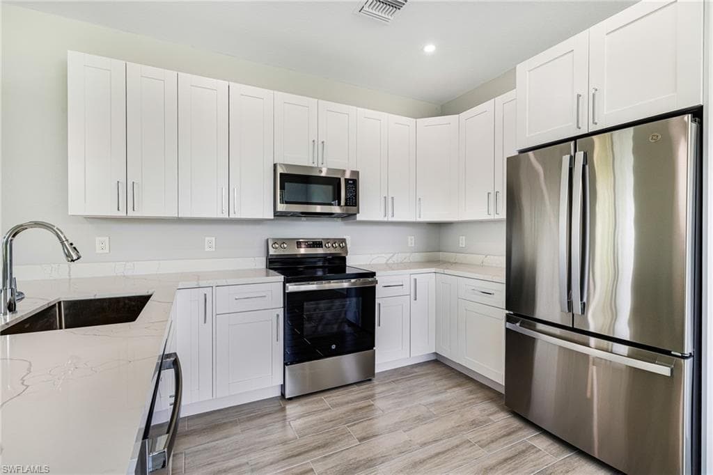 1909 Moore Ave, Lehigh Acres, FL 33972-4