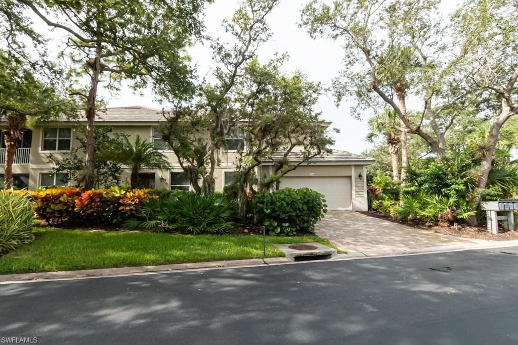 3281 Crossings Ct 101, Bonita Springs, FL 34134-1