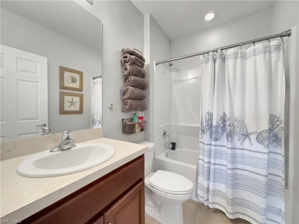 19570 Galleon Point Dr, Lehigh Acres, FL 33936-21