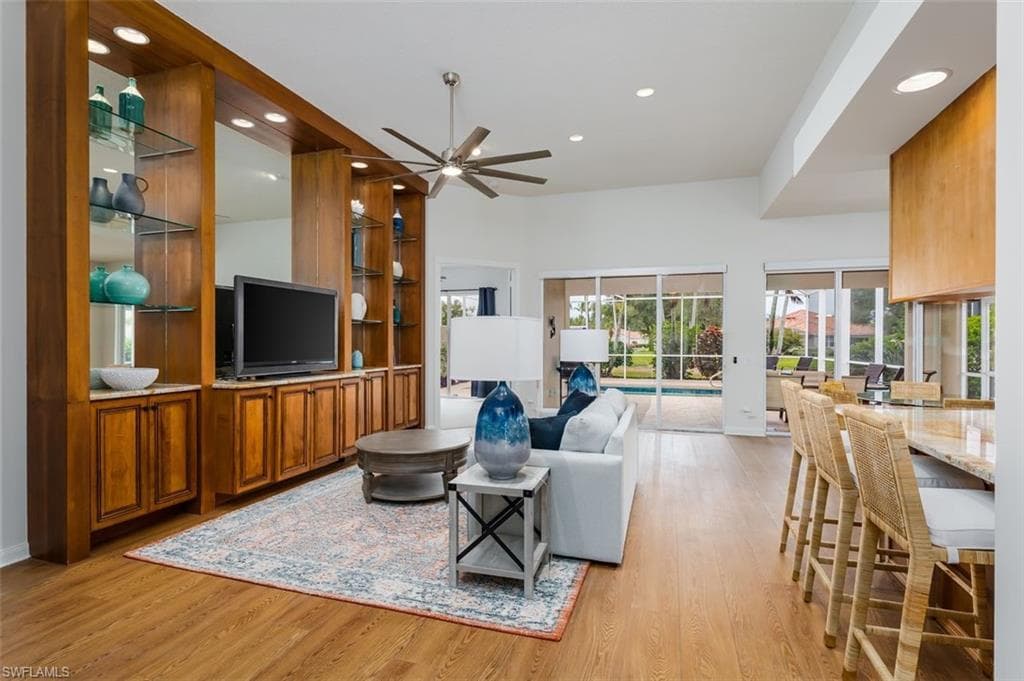 3464 Donoso Ct, Naples, FL 34109-6