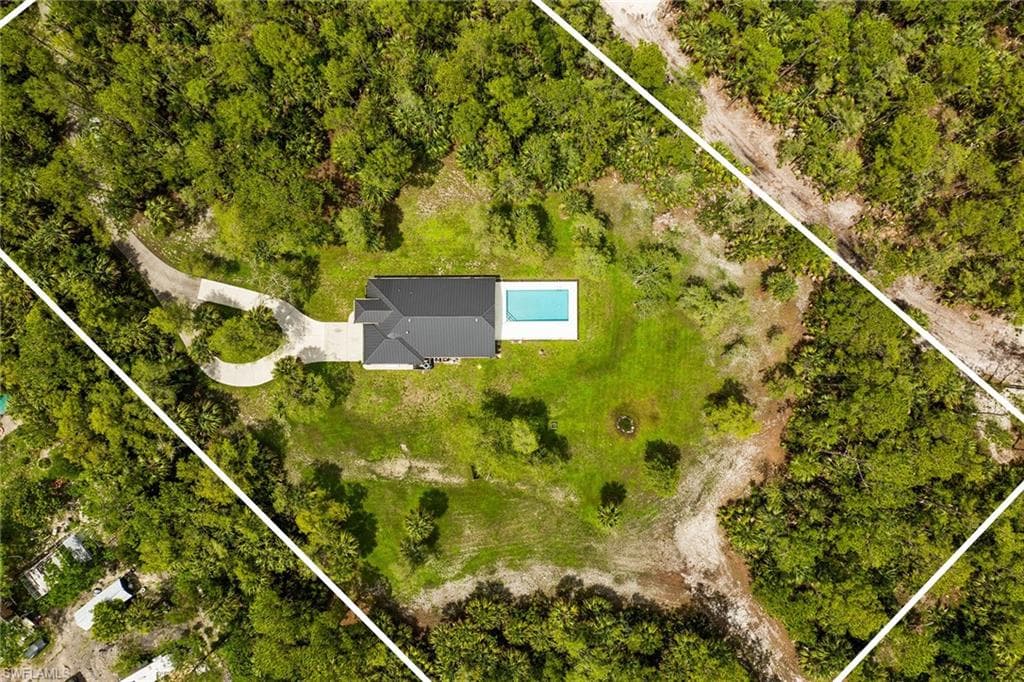 530 22nd Ave NW, Naples, FL 34120-37