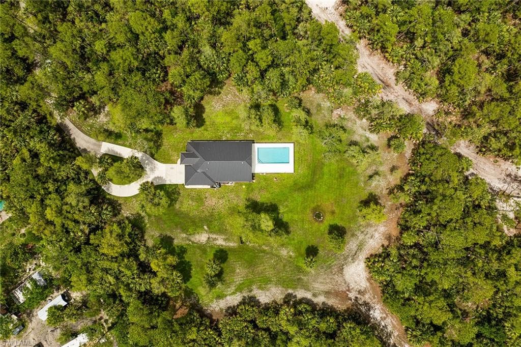 530 22nd Ave NW, Naples, FL 34120-38