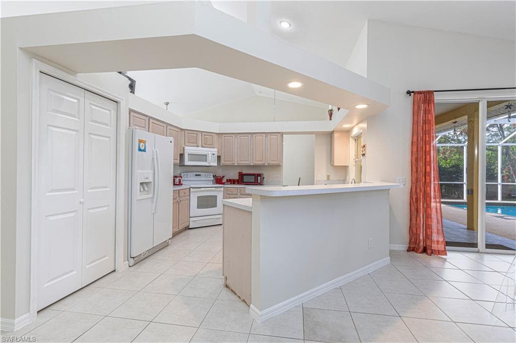 3611 17th Ave SW, Naples, Fl 34117-10