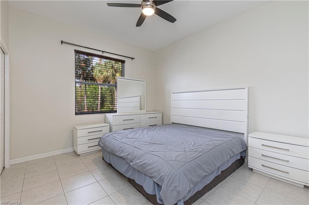 3611 17th Ave SW, Naples, Fl 34117-15