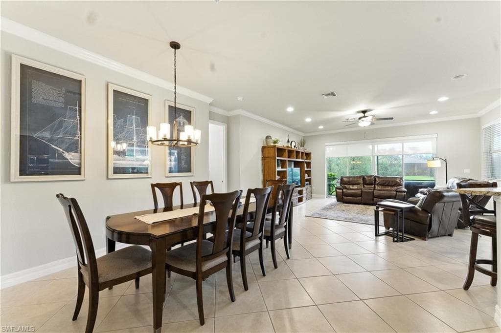 6899 Del Mar Ter, Naples, FL 34105-11