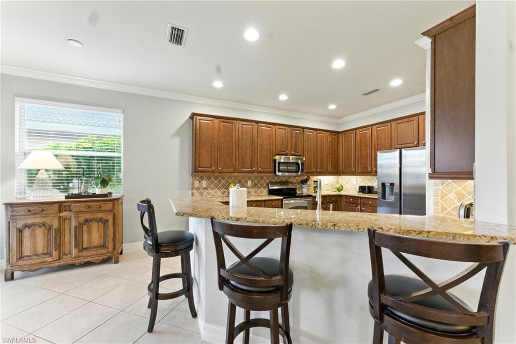 6899 Del Mar Ter, Naples, FL 34105-14