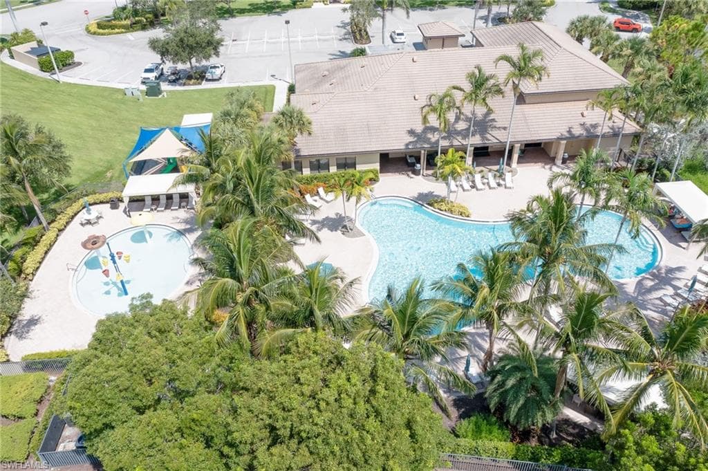 6899 Del Mar Ter, Naples, FL 34105-4