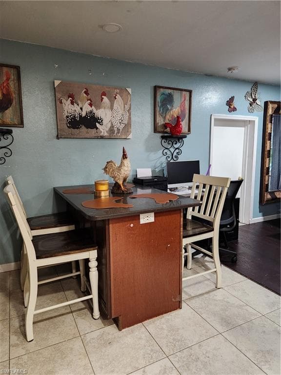 5214 Carlton St, Naples, FL 34113-5