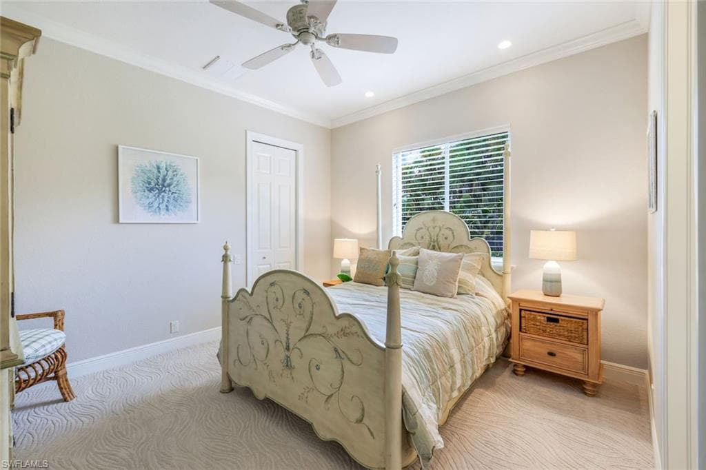 7511 Hogan Ct, Naples, FL 34113-20