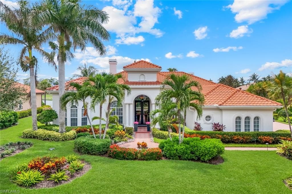 7511 Hogan Ct, Naples, FL 34113-3