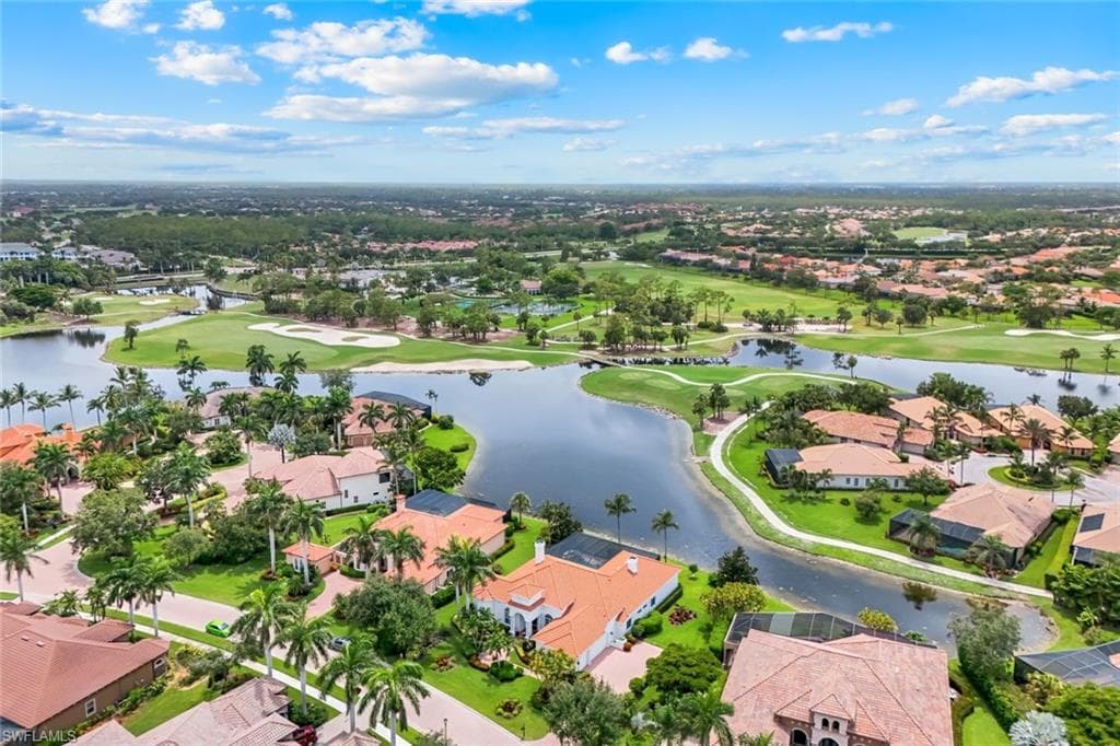 7511 Hogan Ct, Naples, FL 34113-46