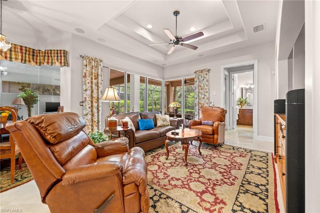 5802 Hammock Isles Dr, Naples, FL 34119-29