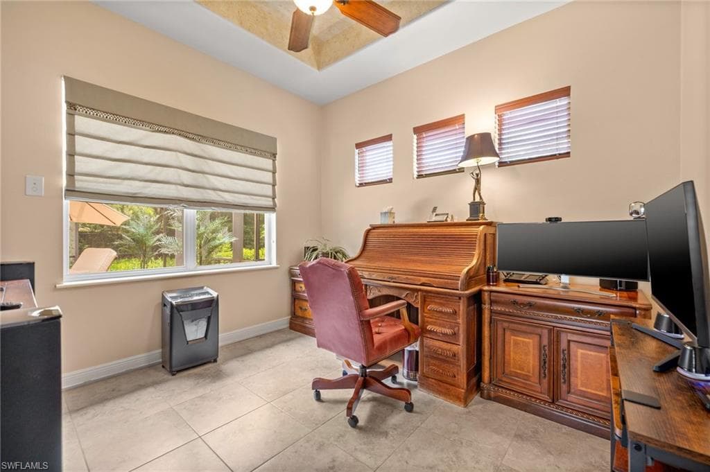 5802 Hammock Isles Dr, Naples, FL 34119-31