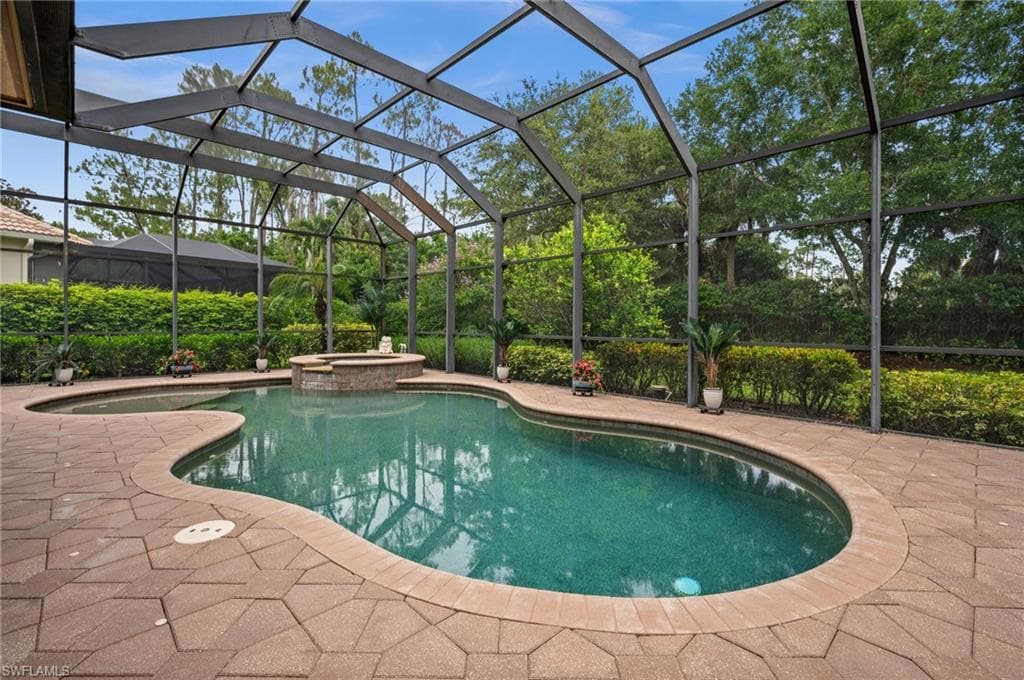 5802 Hammock Isles Dr, Naples, FL 34119-45