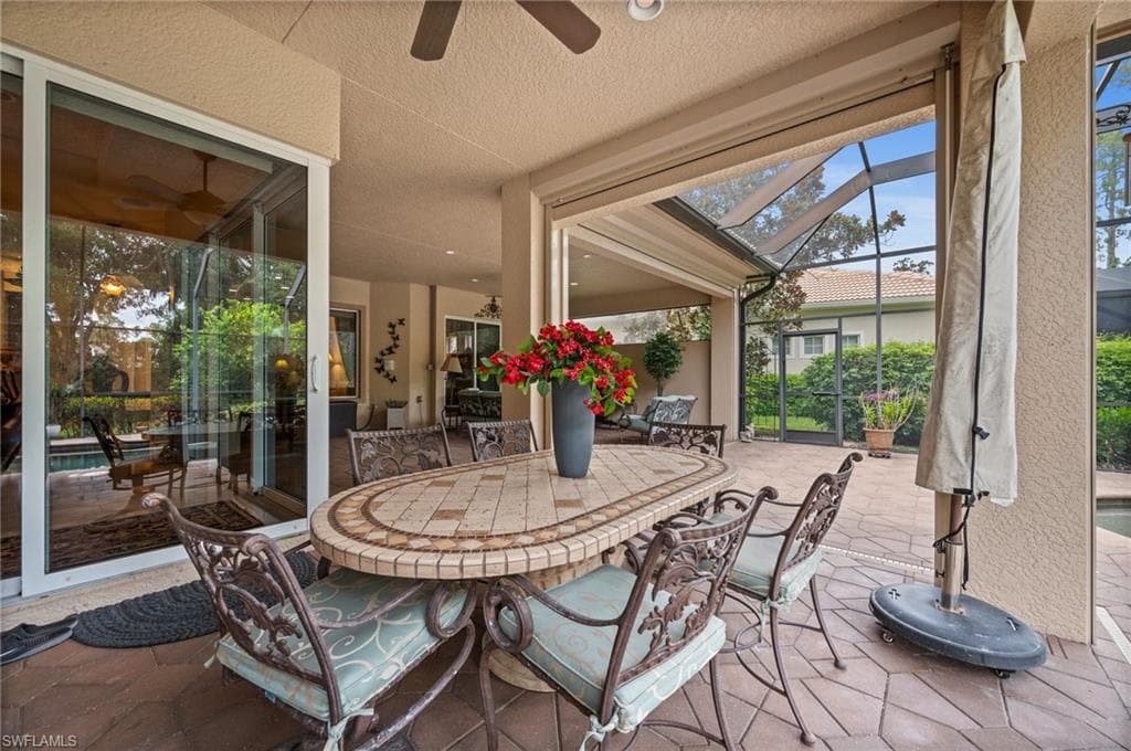 5802 Hammock Isles Dr, Naples, FL 34119-48