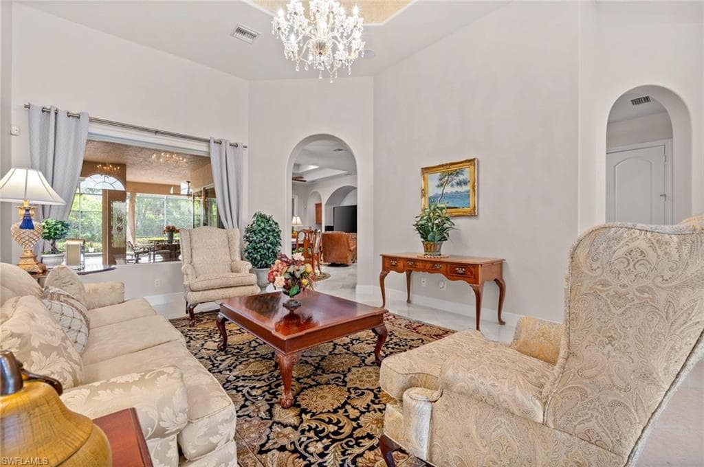 5802 Hammock Isles Dr, Naples, FL 34119-7