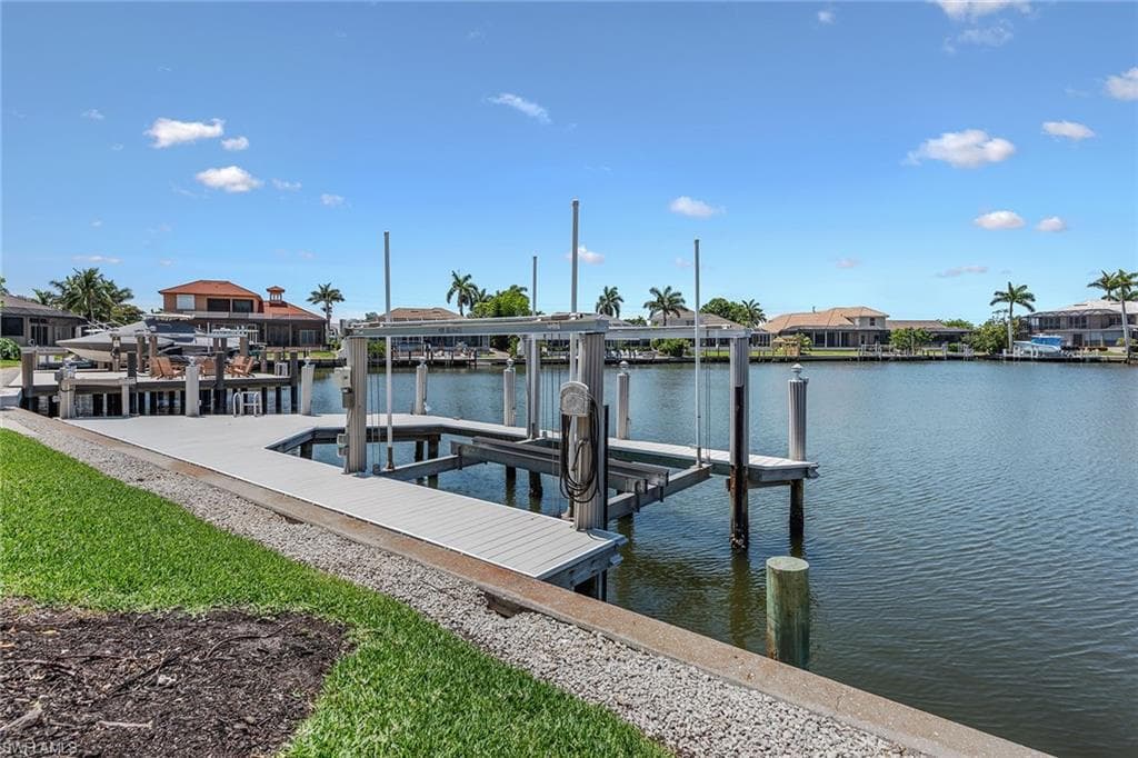 1824 Bahama Ave, Marco Island, FL 34145-36
